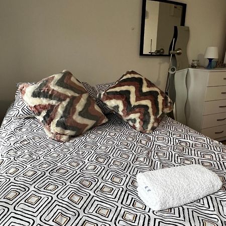 Flat In London Appartement Buitenkant foto